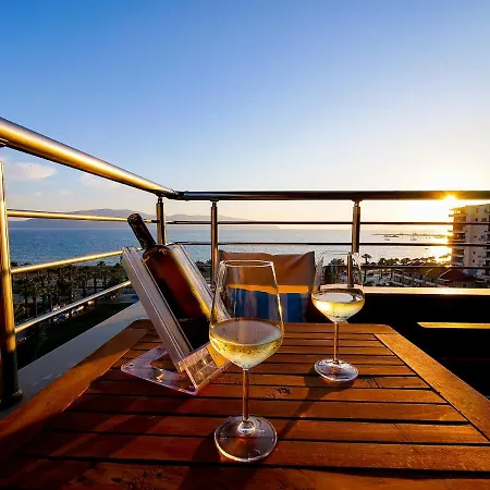 Sea Side Apartamento *