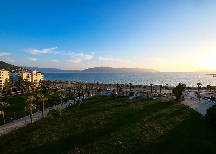 Sea Side Apartament *