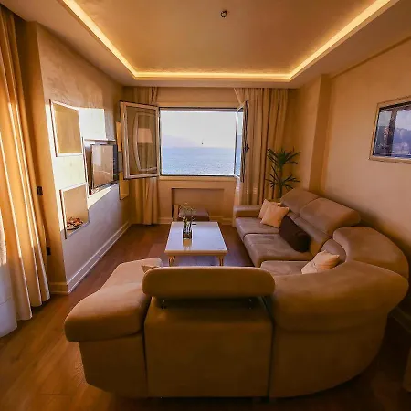 Apartment Sea Side *